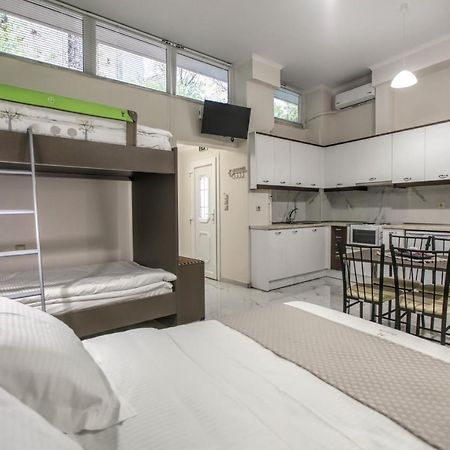 Del Sol #3 Meteora Luxurious Family Suites Kalampáka Eksteriør bilde